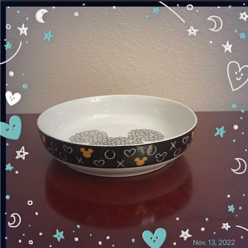🖤🌟 Disney Mickey Mouse XO Hearts Love Ceramic Dinner Bowl Appetizer Pasta